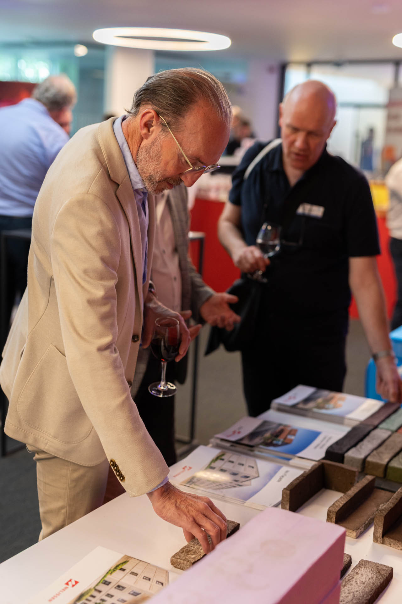 Gevelarchitectuur ontleed: innovatie, esthetiek en techniek in de bouwschil